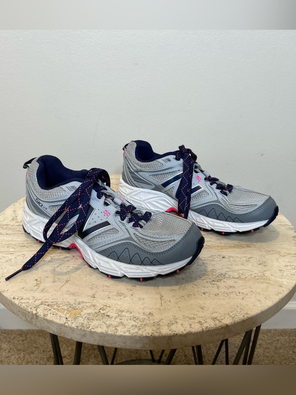 New Balance 510 v3 Gray and Navy All Terrain Athletic Sneakers Size 8 runs small